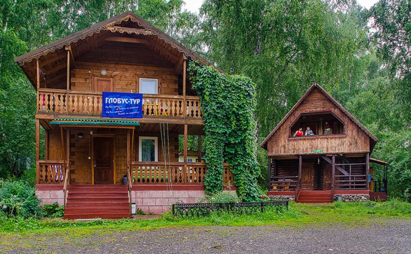 Владельцу турбазы в Алтае, где погибла семья, предъявили обвинение ➤ Главное.net
