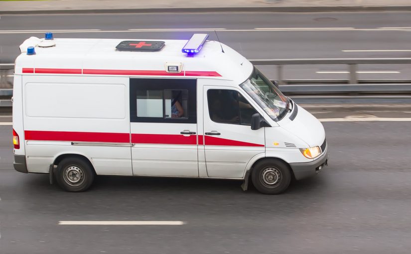 Мужчина с дочкой выпали из окна дома в Москве ➤ Главное.net