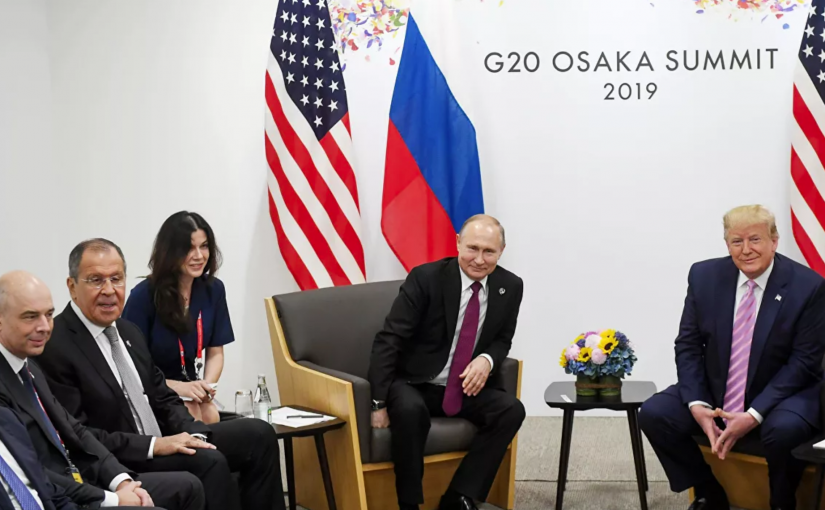 Песков рассказал, кто выбрал «красивую переводчицу» для совещания с Трампом ➤ Главное.net